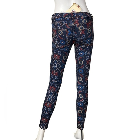 Current/Elliott the Ankle Skinny Jeans 
New - Picture 5 of 10
